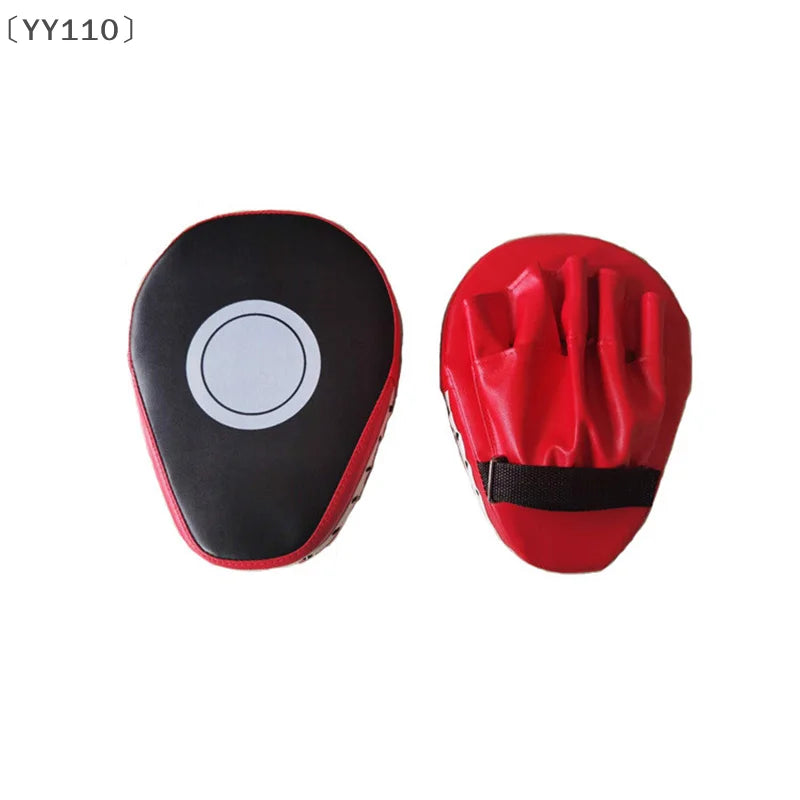 Manoplas de Entrenamiento para Karate, Muay Thai y MMA